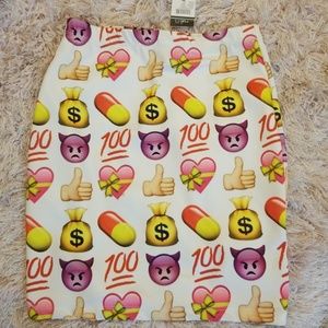 Rue21 emojis skirt